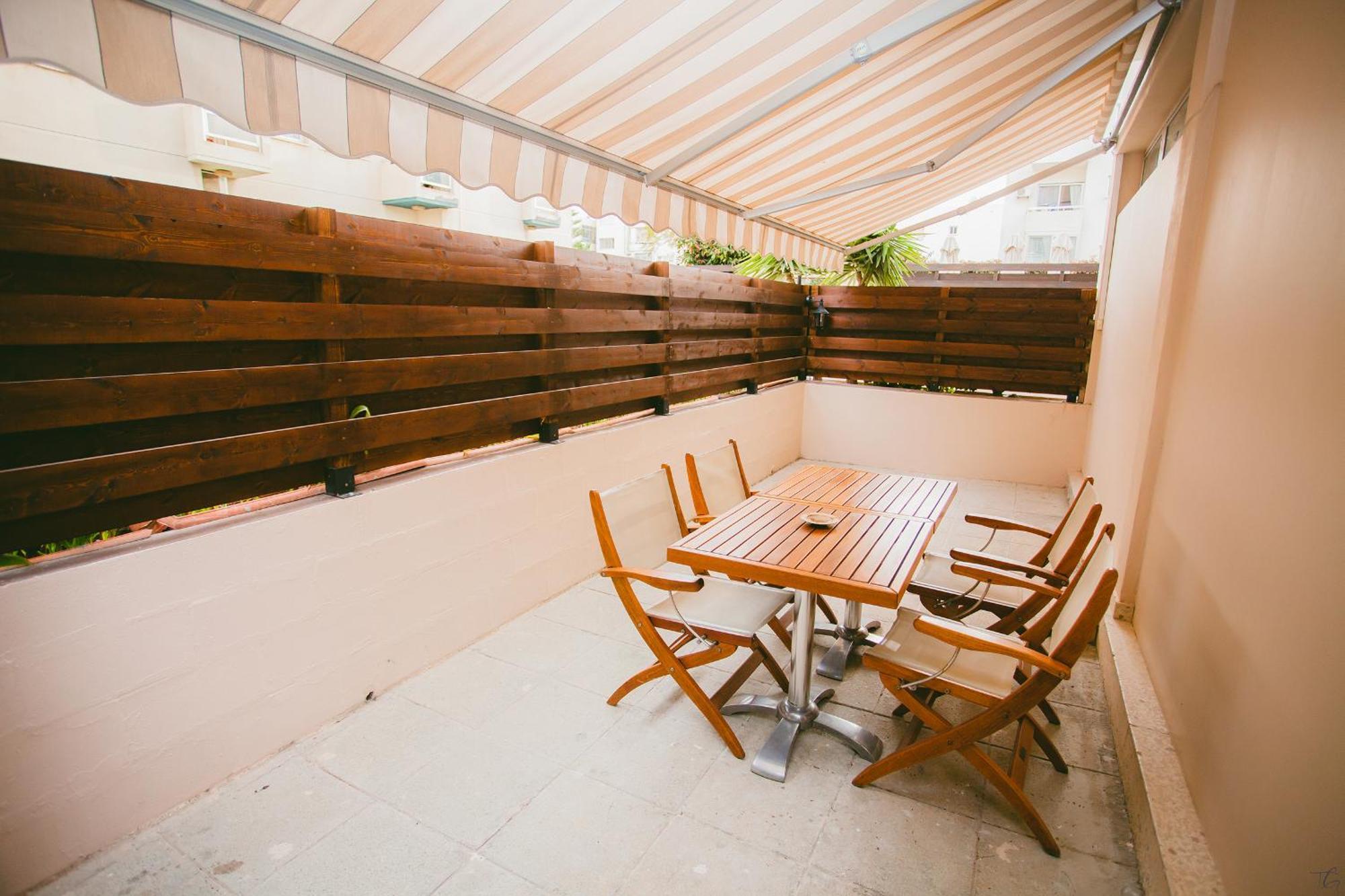 Vega Apartments Limassol Phòng bức ảnh