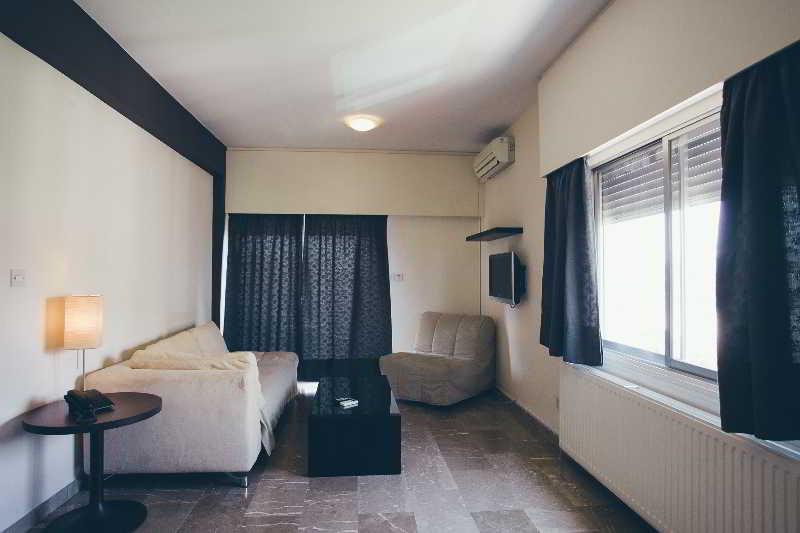 Vega Apartments Limassol Ngoại thất bức ảnh