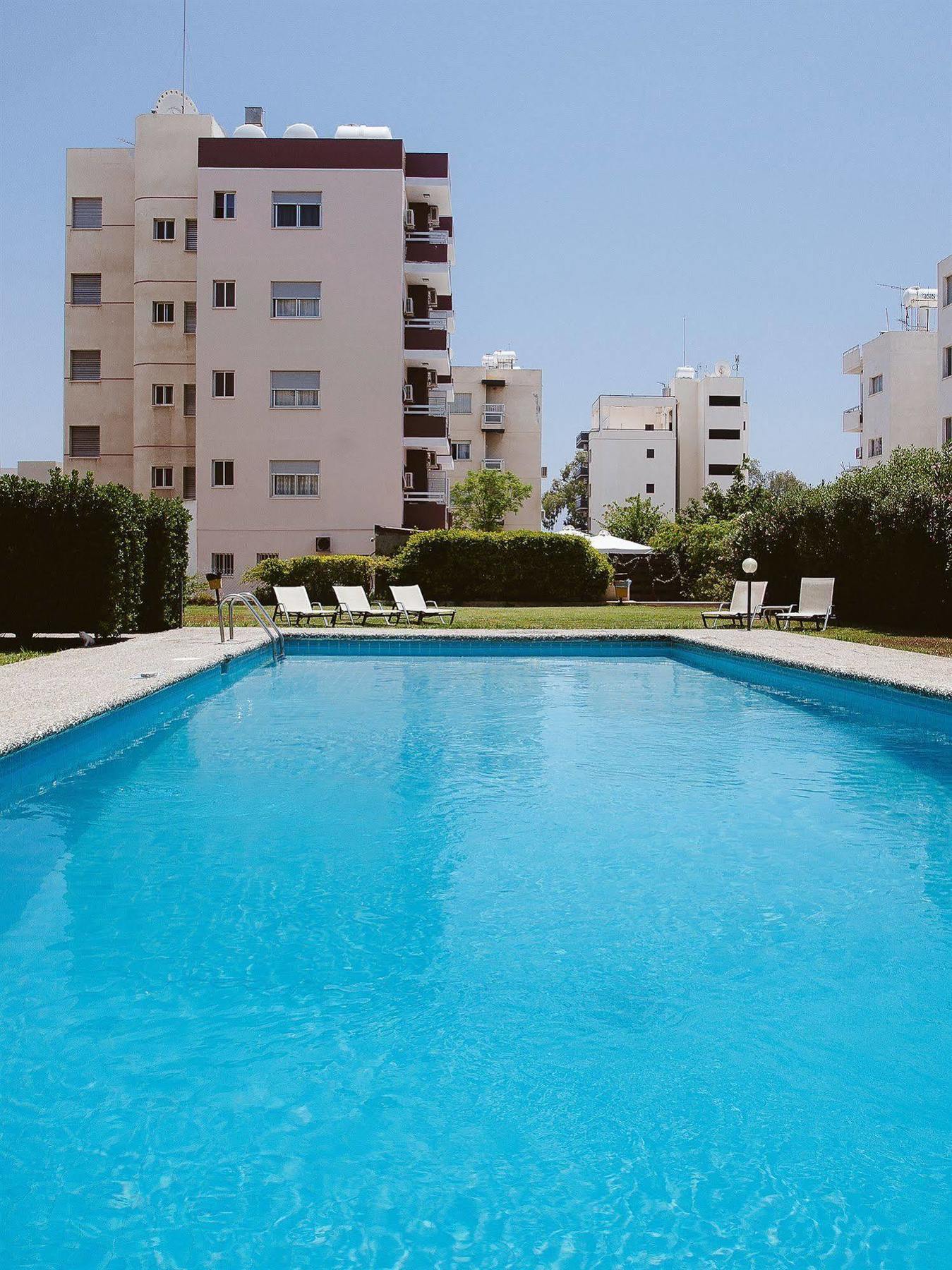 Vega Apartments Limassol Ngoại thất bức ảnh