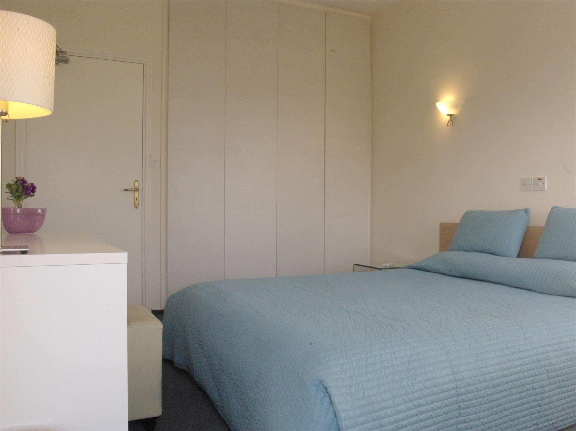 Vega Apartments Limassol Phòng bức ảnh