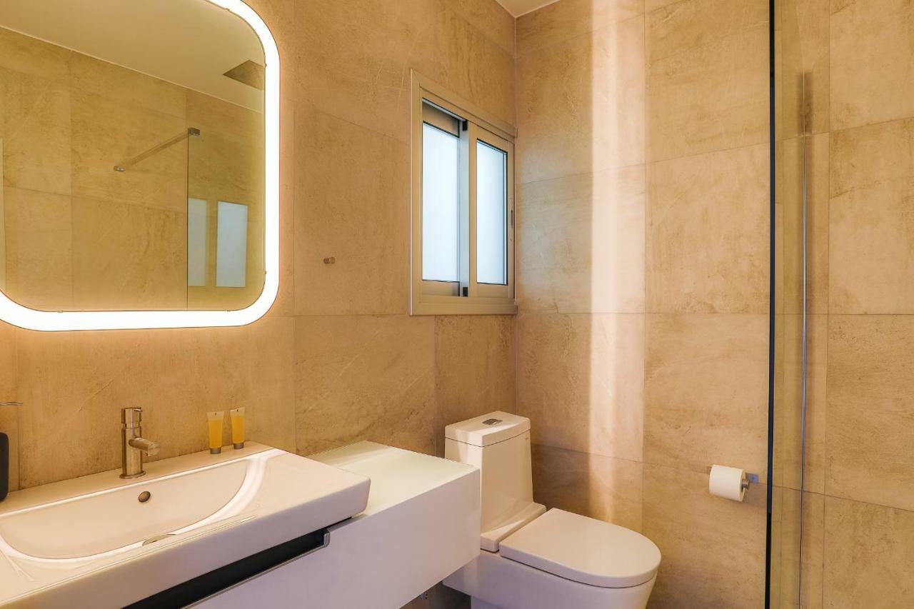 Vega Apartments Limassol Ngoại thất bức ảnh